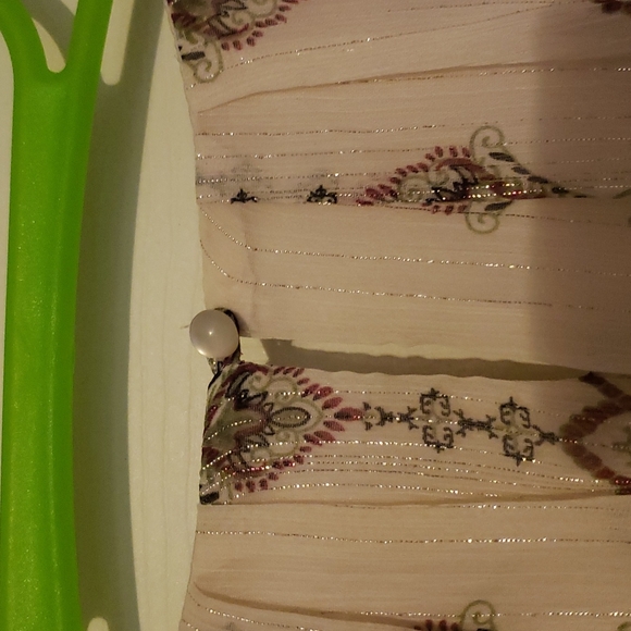 Flowy lined top - Picture 7 of 7